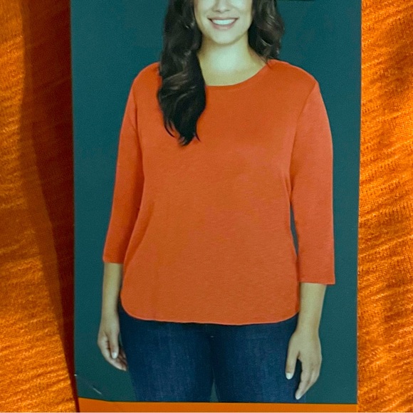 Kirkland Signature Women’s 3/4 Sleeve Slub T-shirt - Picture 1 of 6